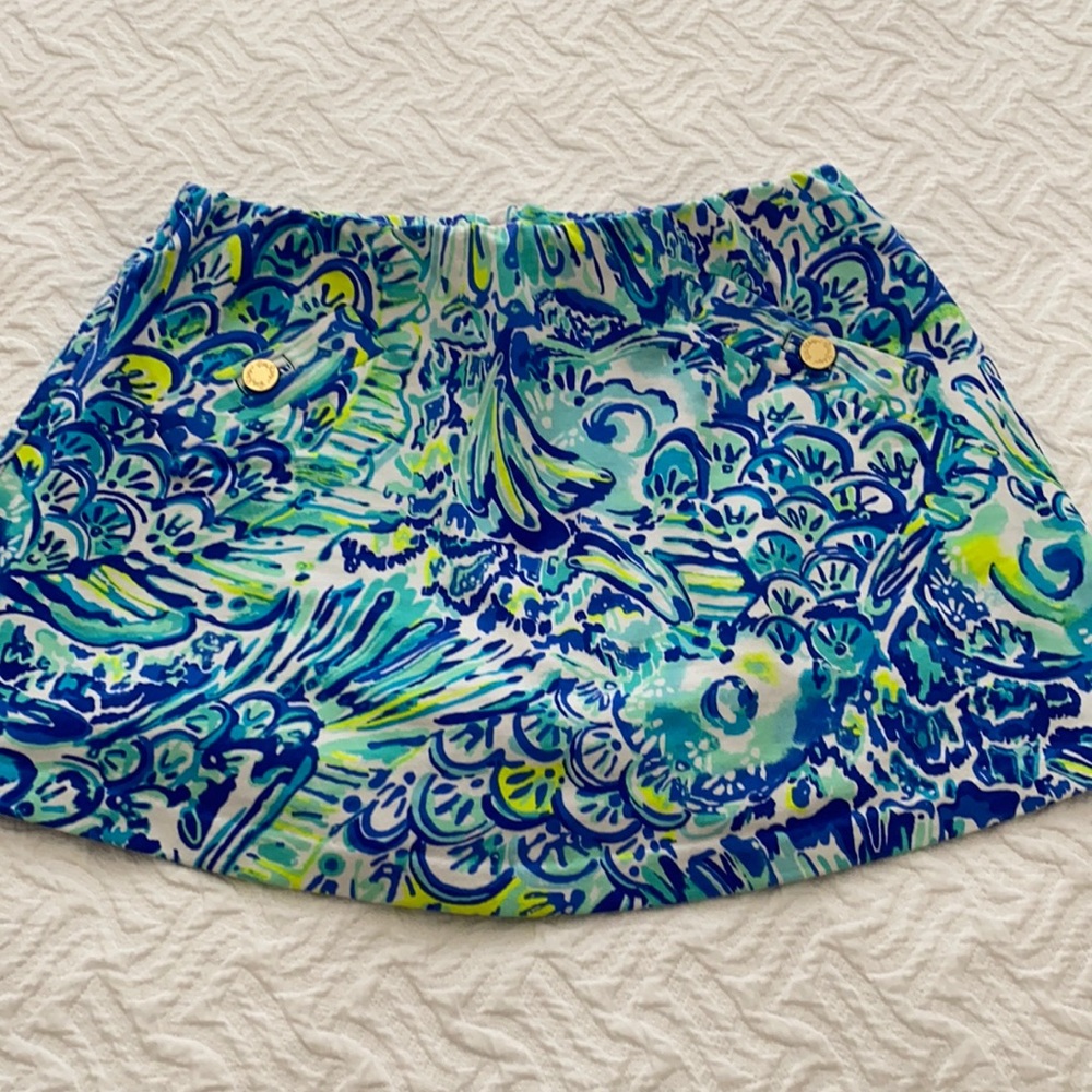 Lilly Pulitzer short